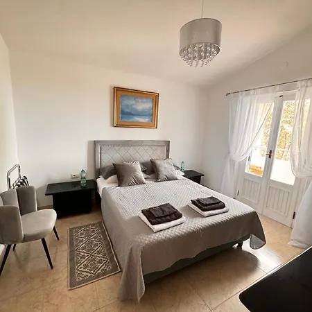 Silmar Apartmán *